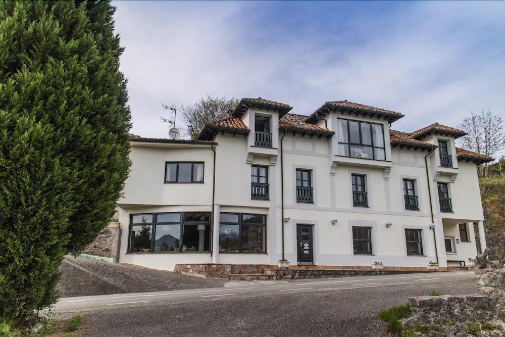 Hotel Montanas De Covadonga Cangas de Onis Luaran gambar